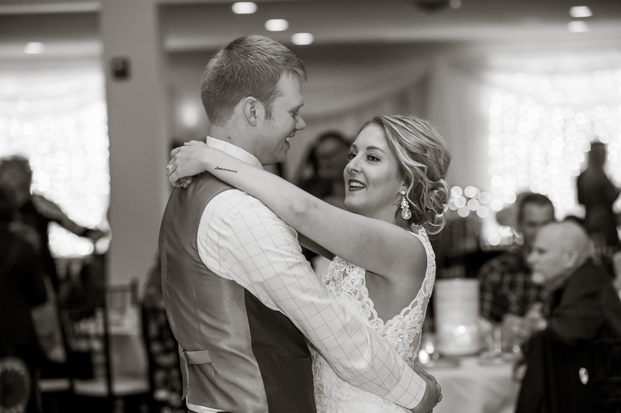 Kaile and Ethan | Wedding Reception @ Carriage House, Altamont IL ...